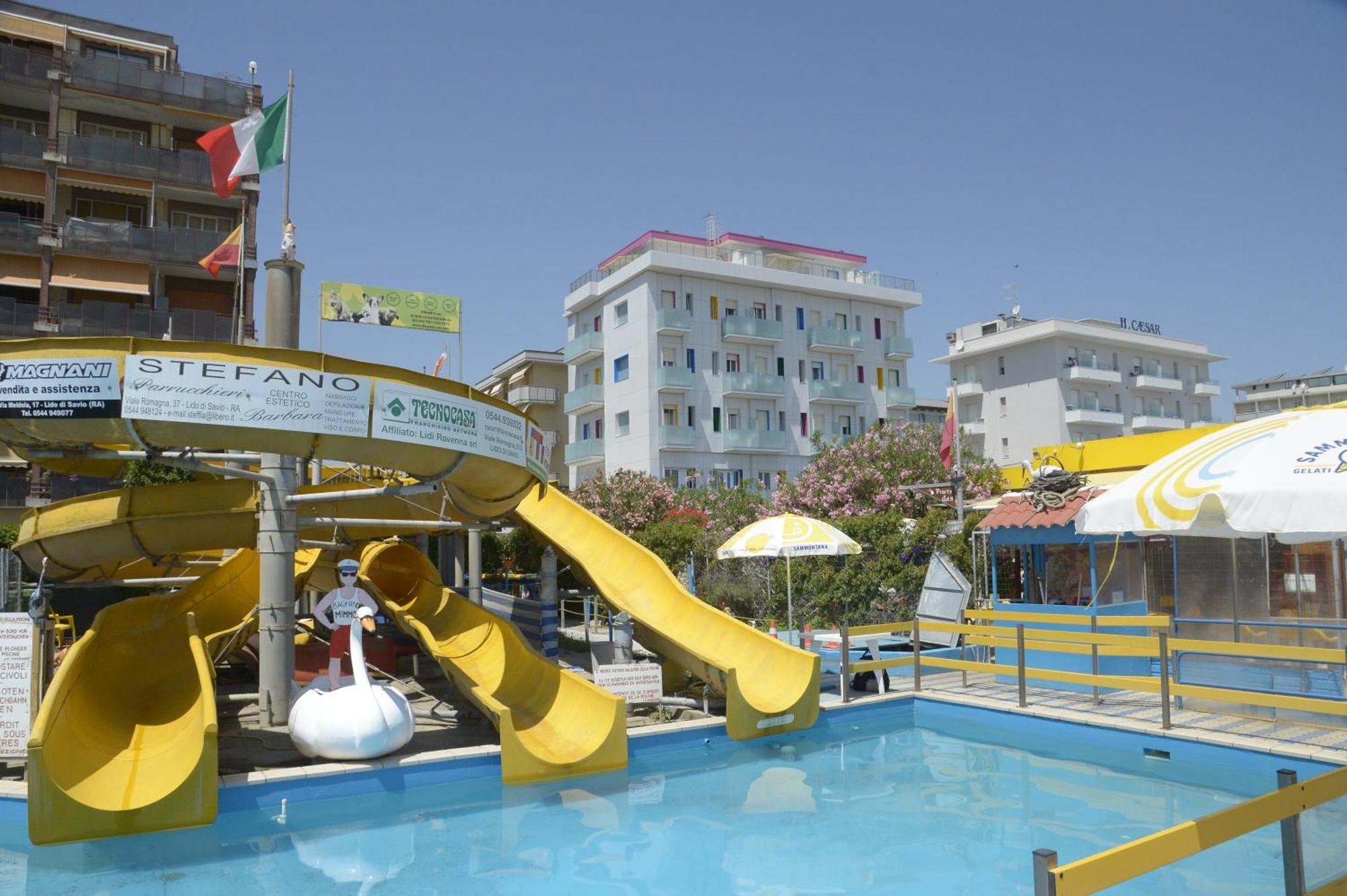 Residence Hotel Amalfi Lido Di Savio Buitenkant foto